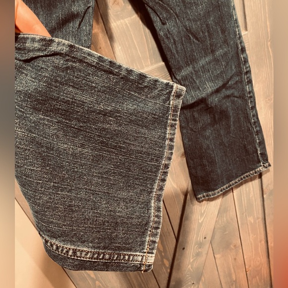 Motherhood Maternity Red Belly Graphic Tee and Liz Lange Jean Set - Size M / 10 - Picture 2 of 7